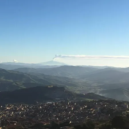 La Casetta Sulle Nuvole. * Cammarata