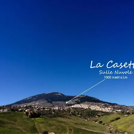 La Casetta Sulle Nuvole. 木屋